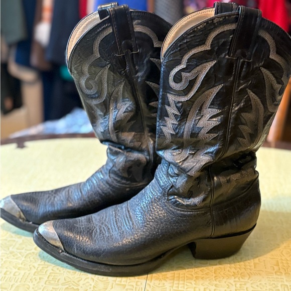 Vintage Justin Boots Black Leather Western Boots - Picture 3 of 9